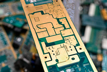 伊朗冲突冲击供应链: PCB价格暴涨40%、关键材料告急
